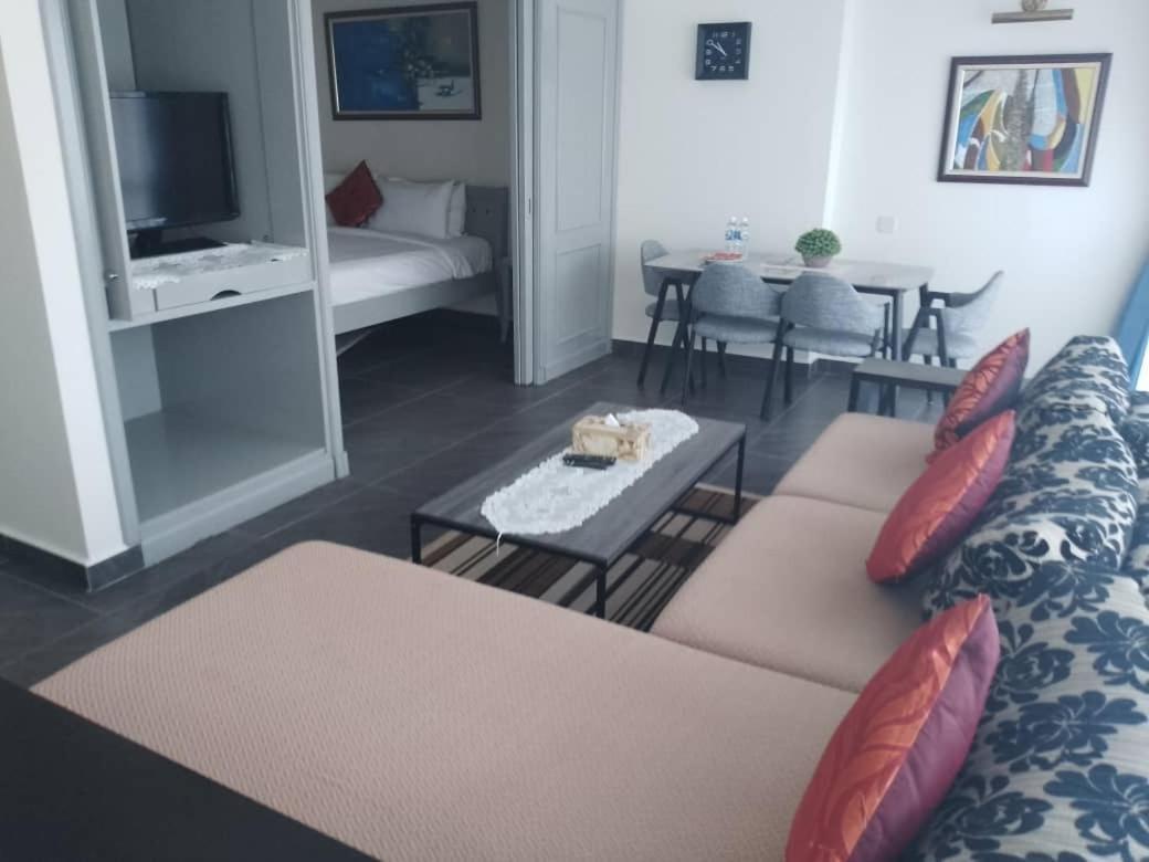Fantastic At Times Square Homestay *